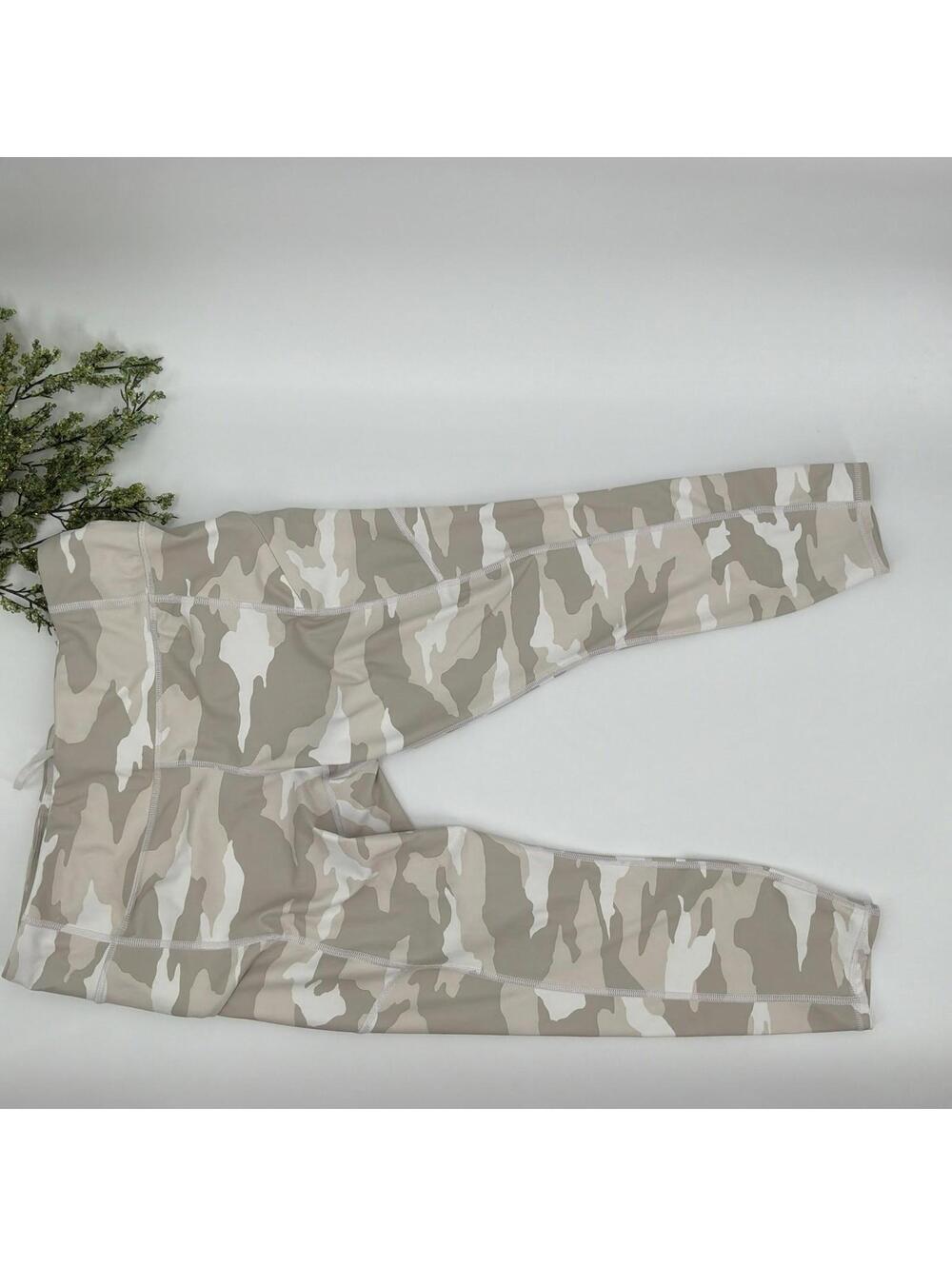 Athleta Winter Camo White Cropped Leggings Size LP - Picture 2 of 7